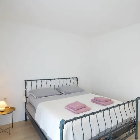 Holiday Home Ama - Mdn148 Nyaraló